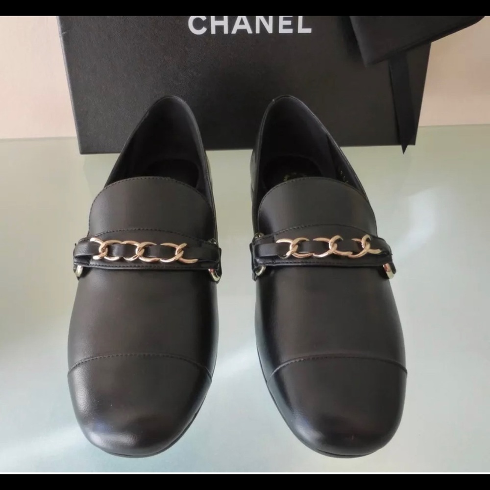 NIB CHANEL Loafers dress SHOES w/dust bag sz 38 Italy AUTHENTIC - Picture 5 of 12